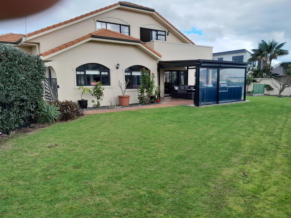 Moana Vista Villa One Tree Point Eksteriør bilde